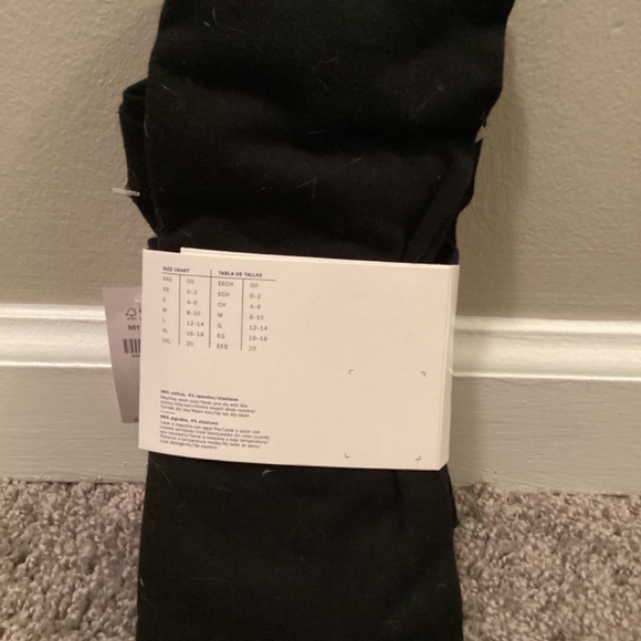 High rise Cropped Leggings Medium - Picture 2 of 2